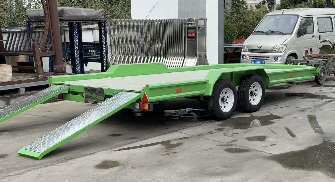 OEM Model 207 Dual-Axle Flatbed Trailer in China: Built for Heavy-Duty Hauling